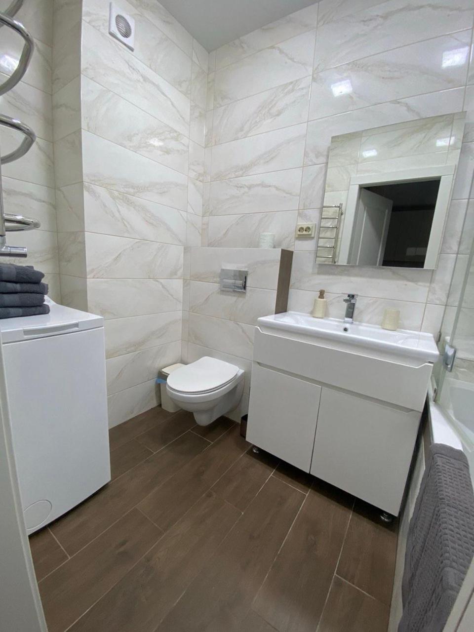 Avalon Time Apartment Львів Екстер'єр фото