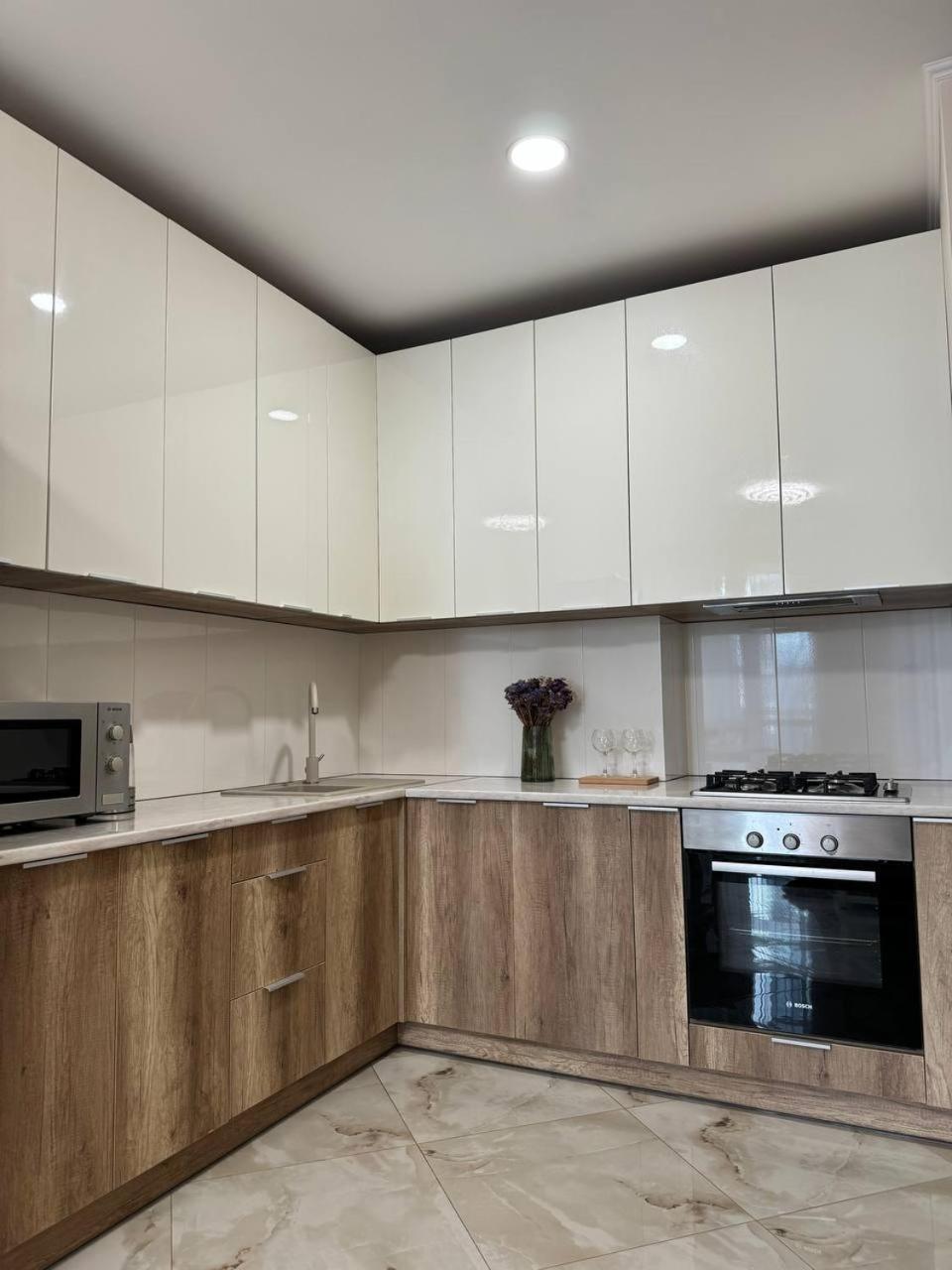 Avalon Time Apartment Львів Екстер'єр фото